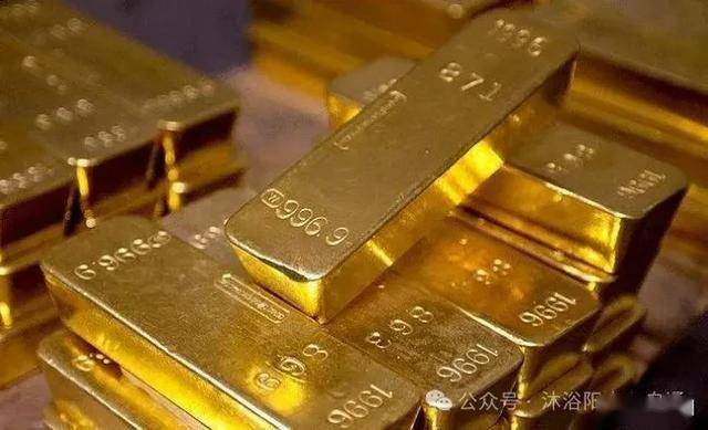 【3.13金价暴涨】黄金回收今日价672元/克！老凤祥周大福实时报价