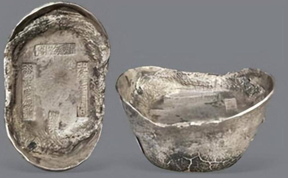 古代的一两银子，相当于现在多少钱？古人一年又能挣多少钱呢？